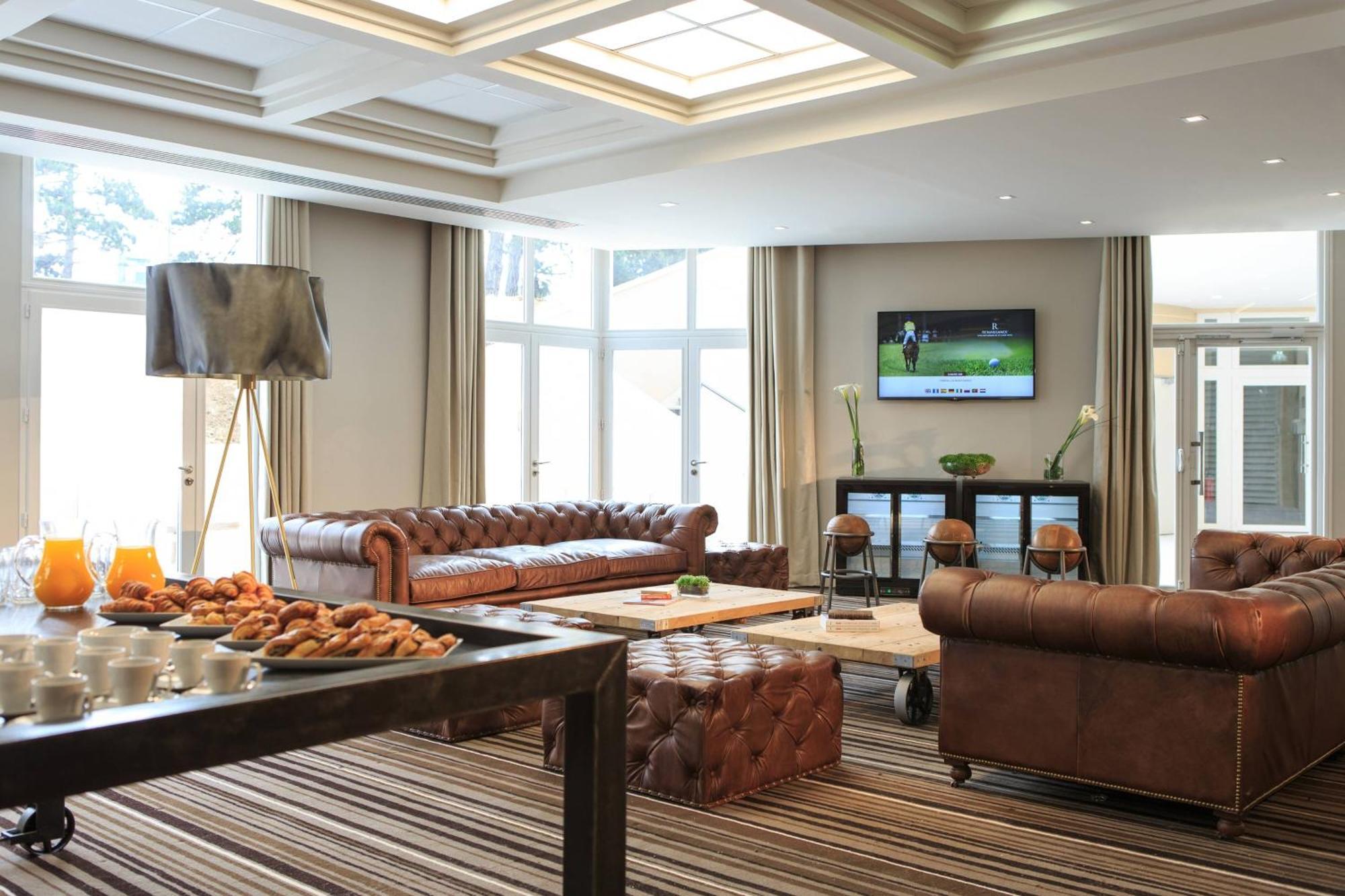 Renaissance Paris Hippodrome De St. Cloud Hotel Рюей Малмезон Екстериор снимка