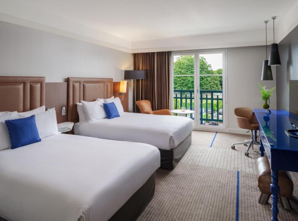 Renaissance Paris Hippodrome De St. Cloud Hotel Рюей Малмезон Екстериор снимка